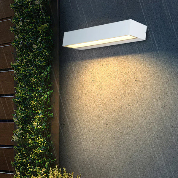 Clarivo Wasserdichte LED Außenwandleuchte | Energiesparend & Modern | Für Garten, Terrasse & Fassade | Weiß