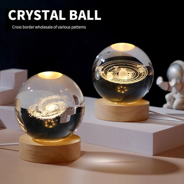 Astranova Galaxy Nachtlicht | LED Kristallkugel mit Milchstraßen-Design | Warmweißes Licht | Kreatives Geschenk für Kinder & Erwachsene