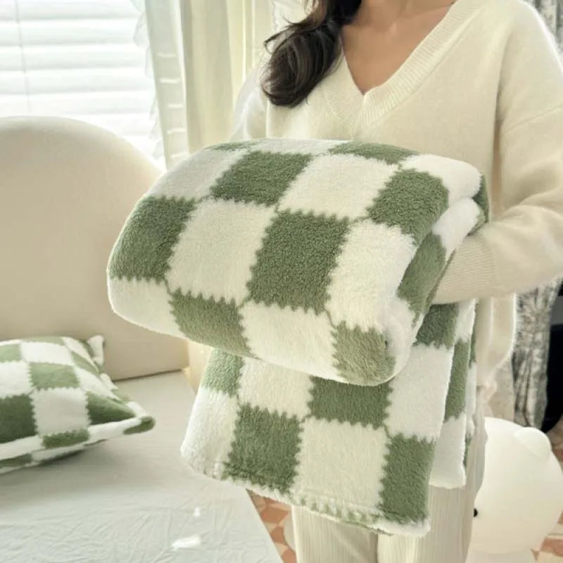 Pandaluna Kuscheldecke Flanell mit Karomuster | Weich & Atmungsaktiv | Für Sofa, Bett & Büro | Waschmaschinengeeignet | Rosa/Weiß