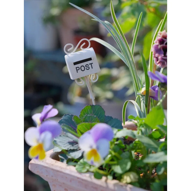IronBloom | Retro Blumenhalter Schmiedeeisen | Antikes Zaun-Design | Balkon- & Gartendeko