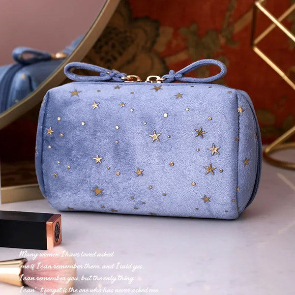 Velina SoftBag Samtige Kosmetiktasche für Damen | Weich & Kompakt | Für Lippenstift & Beauty-Essentials | Tragbar & Stilvoll