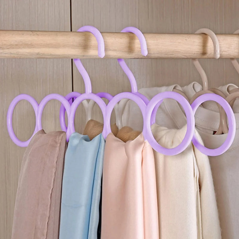 HANGTEX Multifunktions-Kleiderbügel | Stabiler Hosen- & Schalbügel aus Kunststoff | Platzsparend & Robust – 1 Stück