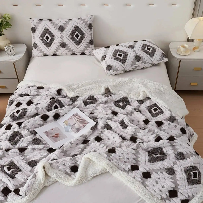 Lunavoux | Doppellagige Decke aus Samt & Lammwolle | Extra Dick & Warm | Geometrisches Jacquard-Muster | Sofa- & Bettüberwurf