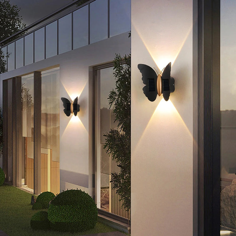 Lumora FlyGlow Solar Wandleuchte Schmetterling | Mit Bewegungsmelder & Auto On/Off | IP65 Wasserdicht | Für Garten & Eingang