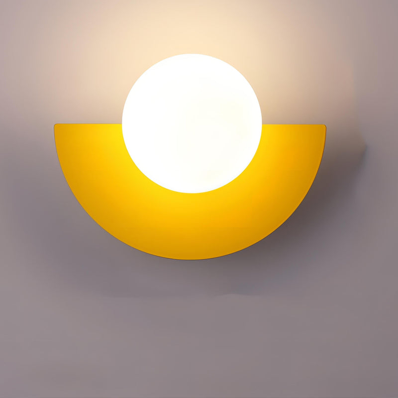 NordLume Wandlampe | Skandinavisches Design | LED-Beleuchtung | Halbkreisform Metall 25×15 cm