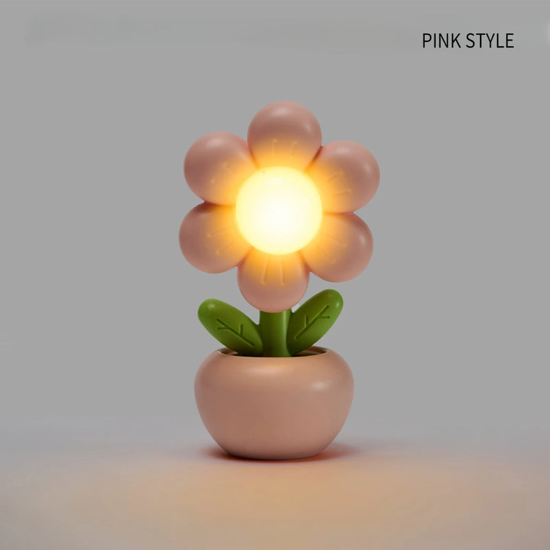 Lumiflower | Mini LED Blumentopf Nachtlicht | Batteriebetrieben | 5,5 x 4 x 10,3 cm