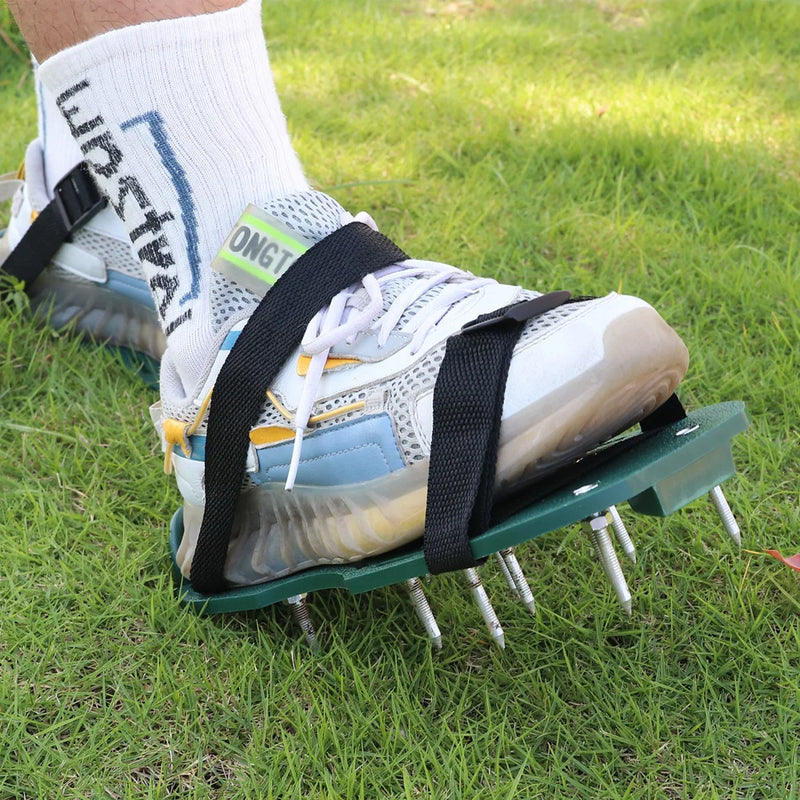 TERRAFIX Nagelschuhe | Profi-Spikeschuhe für Garten, Estrich & Bodenbeschichtung | 26 Spikes | Inkl. Montageschlüssel