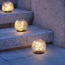 LumiCristal Solar-Gartenleuchte Kristalloptik | Automatisch & Wetterfest | 11x12 cm | Elegante Deko für Garten & Terrasse