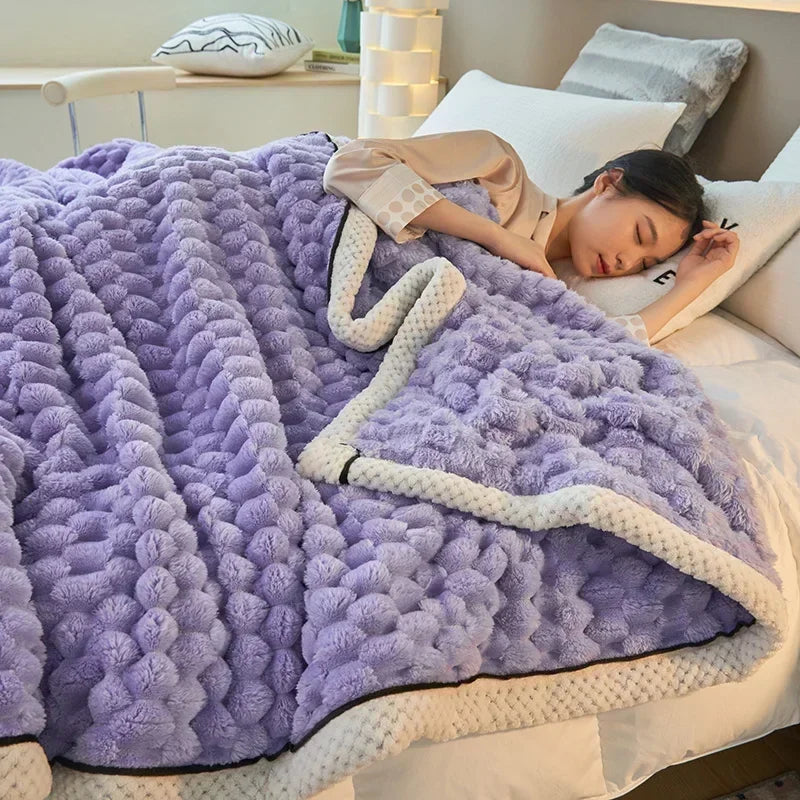 Velutura Kuscheldecke aus Turtle-Velours | Flauschig & Wärmend | Für Bett, Sofa & Reisen | Anti-Pilling | Verschiedene Größen & Farben