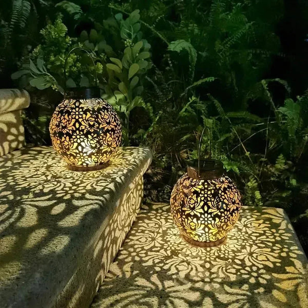 Lumefina FairyGlow Solarlaterne Fee | Hängelampe aus Metall | Wetterfest & Energieeffizient | Für Garten & Terrasse