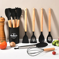 Culinora Silikon Küchenutensilien Set | Hitzebeständig bis 230 °C | 12-teilig mit Holzgriffen | Rührbesen, Pfannenwender, Zange & mehr