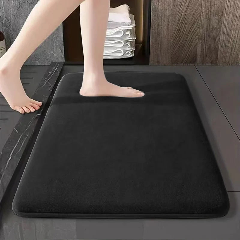 Velvoria SoftGrip Mat Rutschfeste Badematte aus Coral Fleece | Hochsaugfähig & weich | Für Bad & Eingang