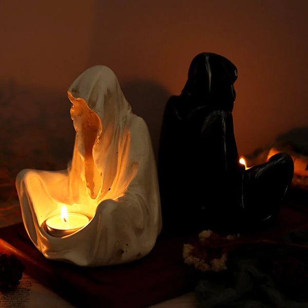 Noctura Geister-Teelichthalter | Halloween Deko & Kerzenständer | Harzfigur Faceless Ghost | 15×12×10,5 cm