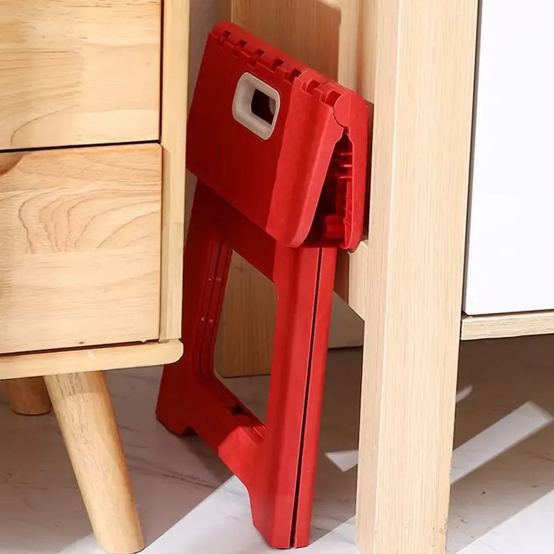 FoldStep – Klappbarer Tritt für Zuhause & Unterwegs