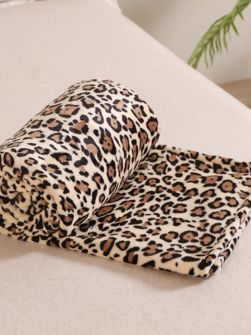 Leopardra Fleece Decke | Weich & Warm | Trendige Leopardenoptik | Beige