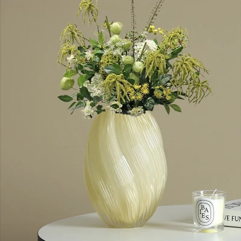 Glazen Vaas | TwistDesign | Gedraaid Ontwerp | Modern & Elegant | Voor Droogbloemen & Decoratie