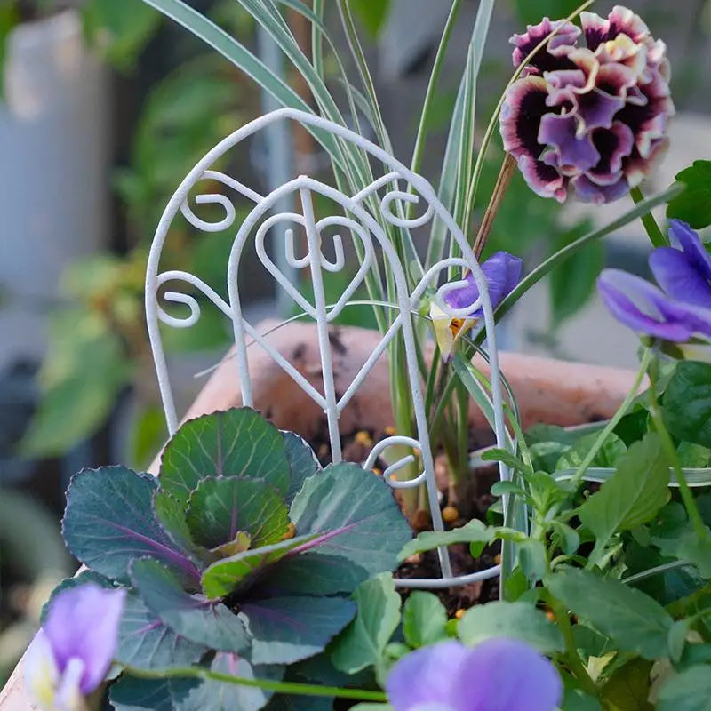 IronBloom | Retro Blumenhalter Schmiedeeisen | Antikes Zaun-Design | Balkon- & Gartendeko