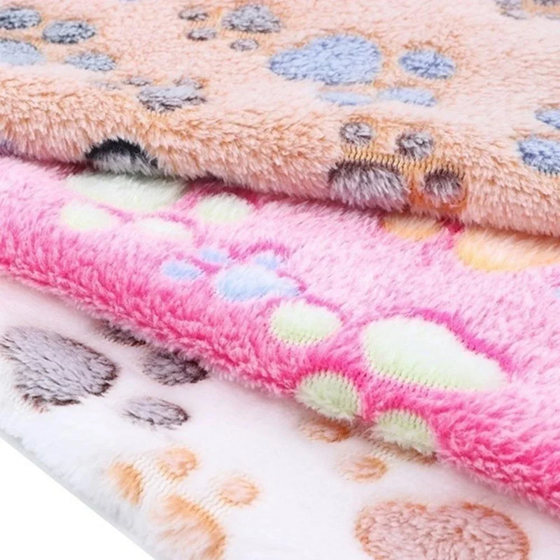 PawFleece Comfort Haustierdecke aus Korallenfleece | Extra Weich & Waschbar | 3 Größen | Für Hund & Katze