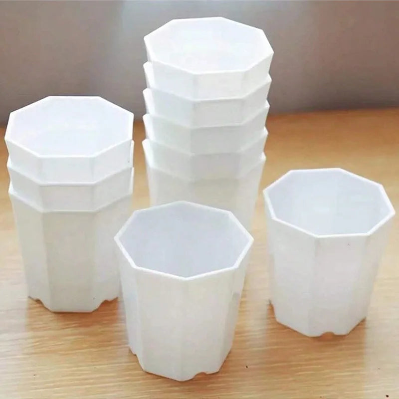 FloraForm Octa | 10er-Set Achteckige Blumentöpfe | Schwarz & Weiß | Atmungsaktiv | Für Sukkulenten & Setzlinge | Ø 8 cm