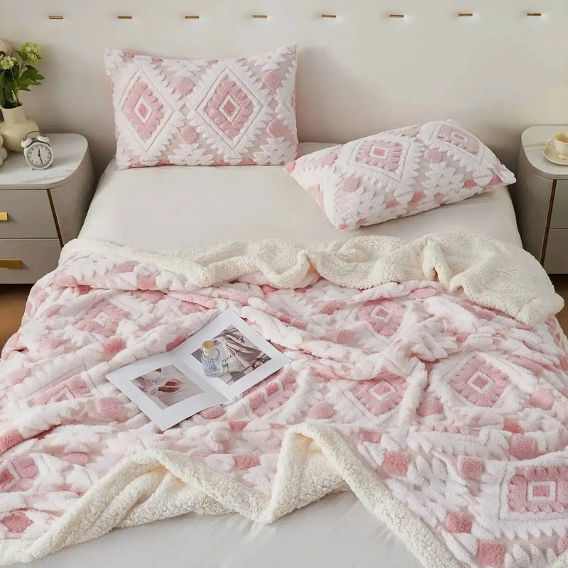 Lunavoux | Doppellagige Decke aus Samt & Lammwolle | Extra Dick & Warm | Geometrisches Jacquard-Muster | Sofa- & Bettüberwurf