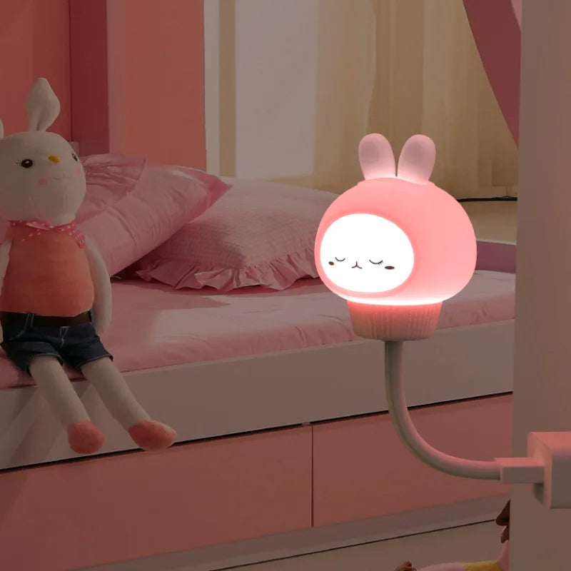 Lumiboo LED Nachtlicht für Kinder | USB oder Fernbedienung | 3 Helligkeitsstufen | Niedliches Tierdesign | 6,8 x 6 x 19 cm