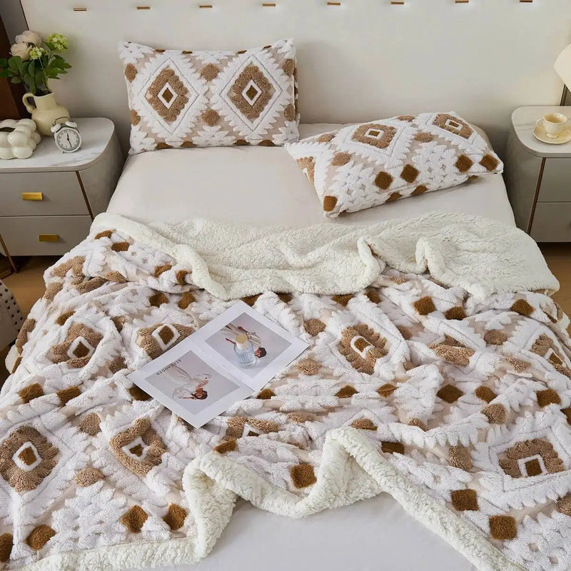 Lunavoux | Doppellagige Decke aus Samt & Lammwolle | Extra Dick & Warm | Geometrisches Jacquard-Muster | Sofa- & Bettüberwurf