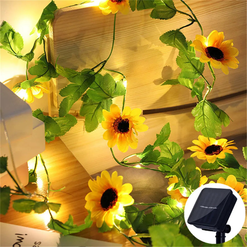 Solar-Lichterkette SoliBlossom | Sonnenblumen-Dekor mit Blättern | Warmweiß | 8 Modi | Für Garten, Zaun & Hochzeit