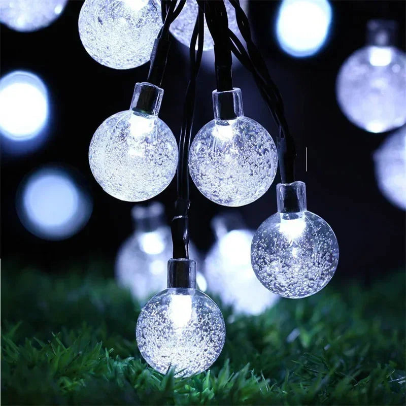Lunavera Solar Lichterkette mit Kristallkugeln | 20/50/100 LEDs | 8 Modi | Wasserdicht & Outdoor-tauglich