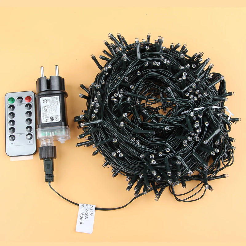 Lumivine | LED Lichterkette Außen | 8 Modi & Fernbedienung | Warmweiß oder Bunt | Wasserdicht 12–102 m