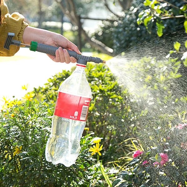 FloraJet | Verstellbare Gartenspritze für Flaschen | Hochdruck & Vielseitig | Kupferdüse
