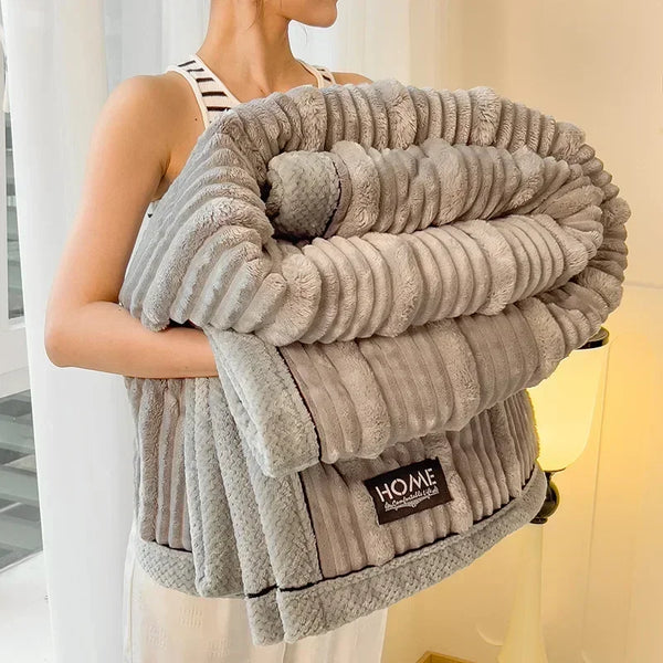 Kuscheldecke BunnySoft | Extra Dick & Wärmend | Korallenfleece | Beidseitig Flauschig