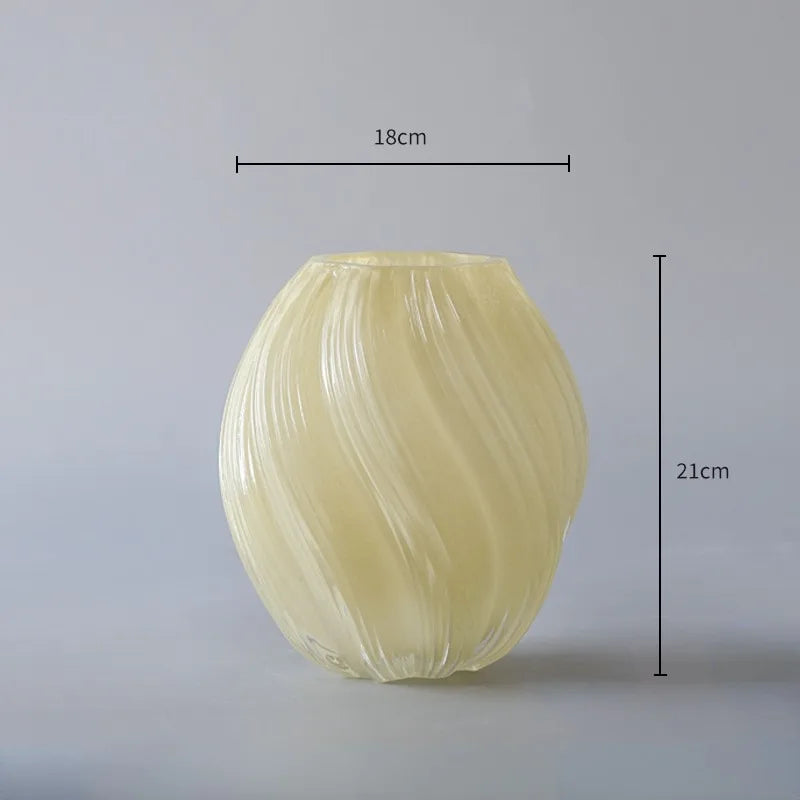 Glazen Vaas | TwistDesign | Gedraaid Ontwerp | Modern & Elegant | Voor Droogbloemen & Decoratie