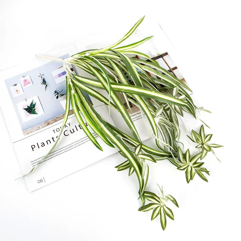 VERDIVA Kunstpflanze Dieffenbachia | Tropisches Deko-Blatt aus Seide | Pflegeleichte Deko für Tisch, Regal & Wohnzimmer