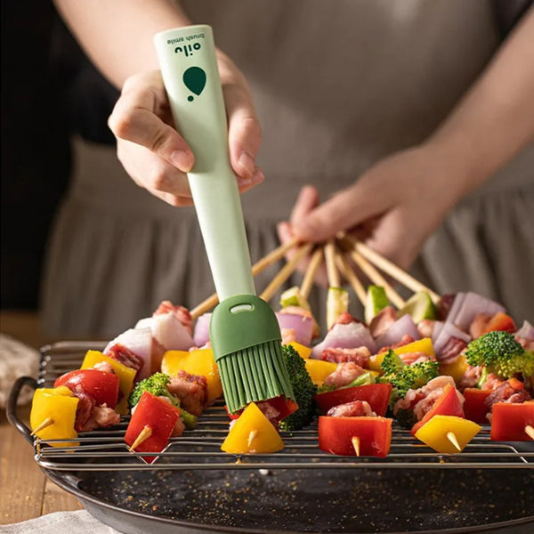 GrillBrush Pro Silikon BBQ-Ölpinsel | Hitzebeständig & lebensmittelecht | Für Grill, Backen & Kochen | 22 × 3,8 cm