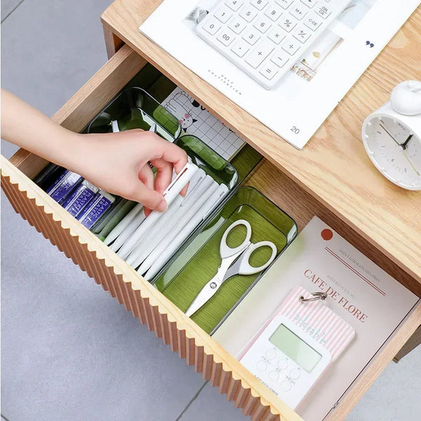 ClaryBox Transparente Aufbewahrungsbox aus Kunststoff | Stapelbar & klar | Für Schmuck, Make-up & Bürobedarf