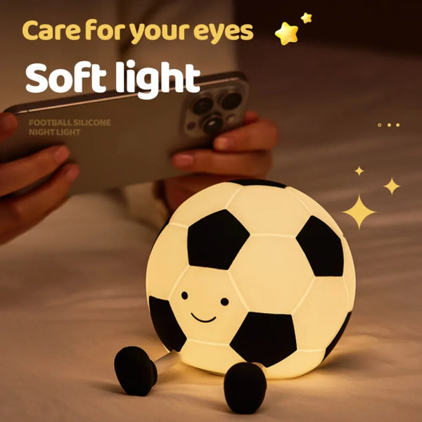 GoalGlow LED Nachtlicht | Fußball-Design | Weiches Silikon | Touch-Bedienung | USB-Wiederaufladbar | 12 × 12 × 12 cm