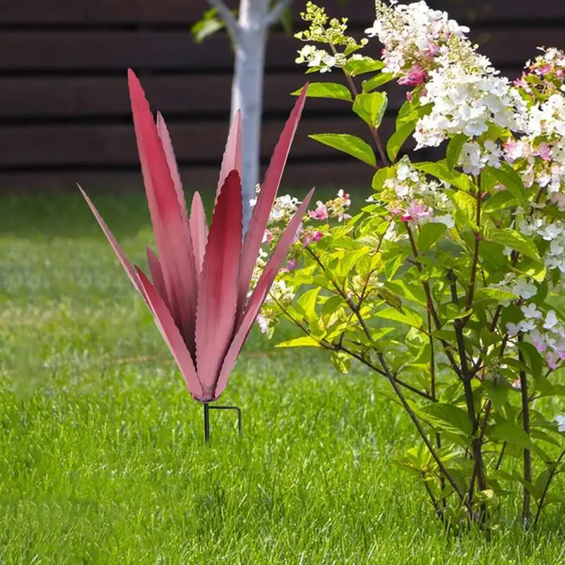 Floraza Metall Agave Skulptur | Handgefertigte Gartendeko | Wetterfest & Elegant | 29 × 29 × 45 cm