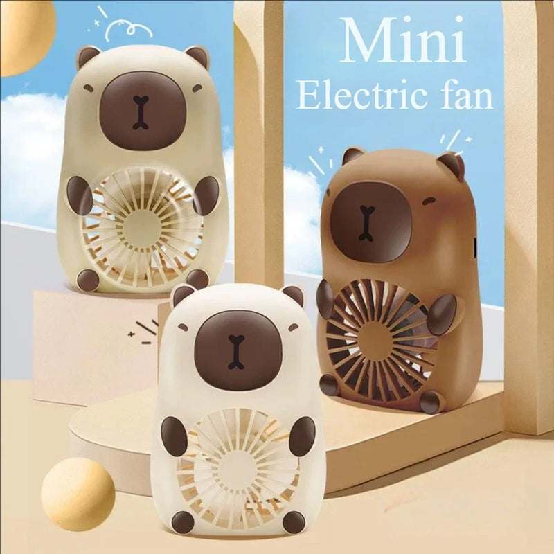 BrisePals MiniCool Mini Tischventilator Hund & Capybara | 3-Stufen Wind | USB-Ladung | Leise & Handlich