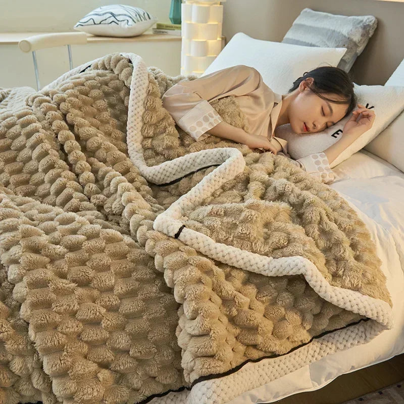 Velutura Kuscheldecke aus Turtle-Velours | Flauschig & Wärmend | Für Bett, Sofa & Reisen | Anti-Pilling | Verschiedene Größen & Farben
