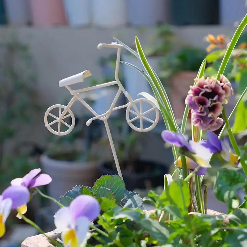 IronBloom | Retro Blumenhalter Schmiedeeisen | Antikes Zaun-Design | Balkon- & Gartendeko