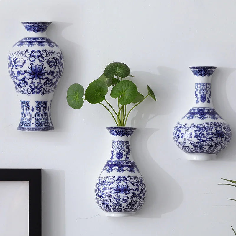 Aurevia | Wandvase Keramik | Blau-Weiß Antikdesign | Klassisch & Modern