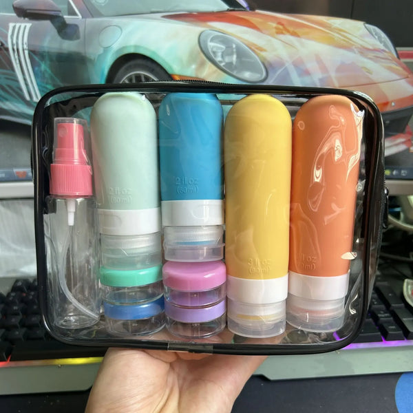 Travellina Reiseset | 16-teiliges Nachfüllbares Flaschenset im Zipper-Etui | Auslaufsicher & Handgepäckgeeignet | Für Shampoo, Kosmetik & Pflegeprodukte