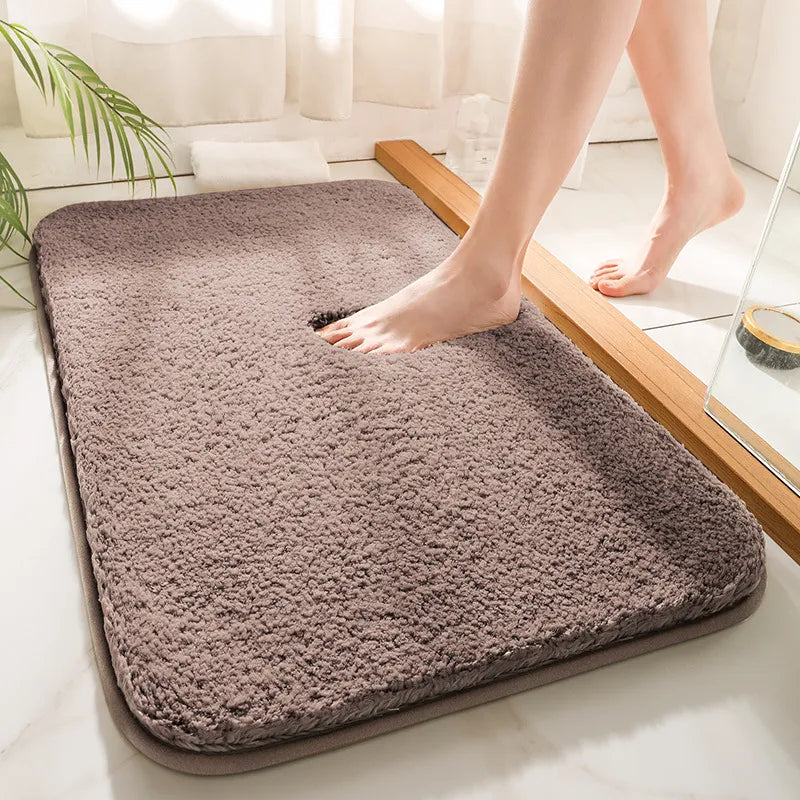PlushDry – Premium Badematte für kuschelige, trockene Füße!