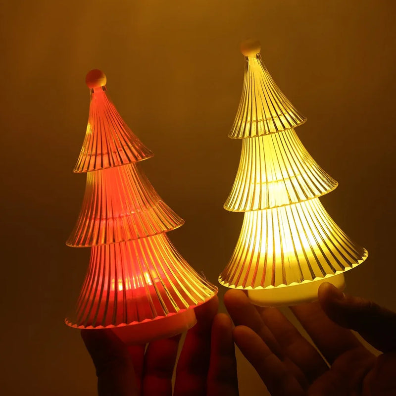 LED Weihnachtsbaum Trilumia | 3-stufiger Leuchtbaum | Buntes Nachtlicht | Batteriebetrieben | 13,5 × 8 cm | Weihnachtsdeko & Geschenkidee