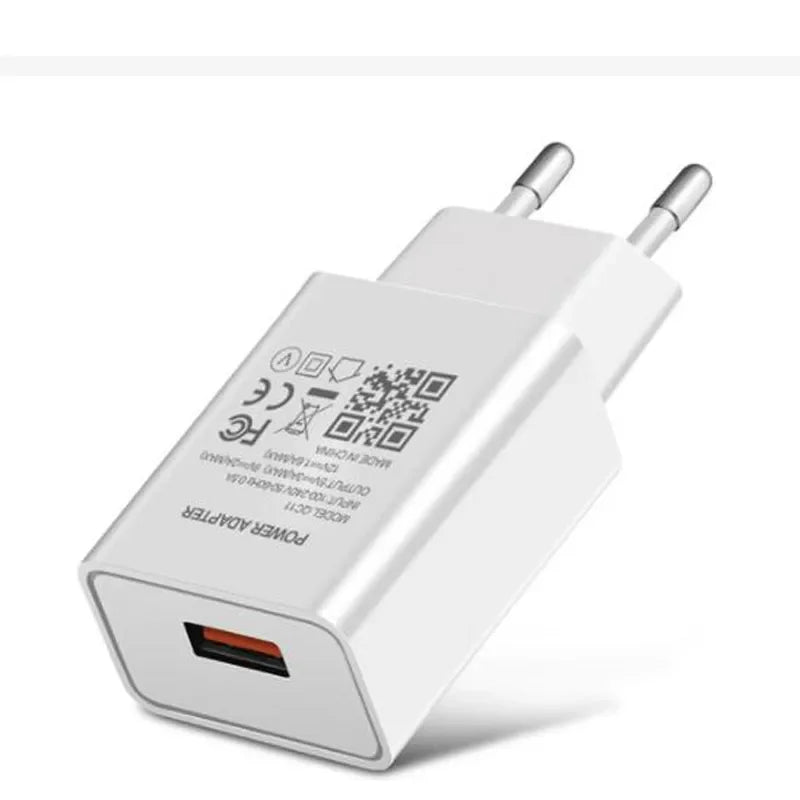 3-in-1 Ladekabel | Schnellladung 100W | Ausziehbar & Universell | FlexiCharge für iPhone, Android & USB-C