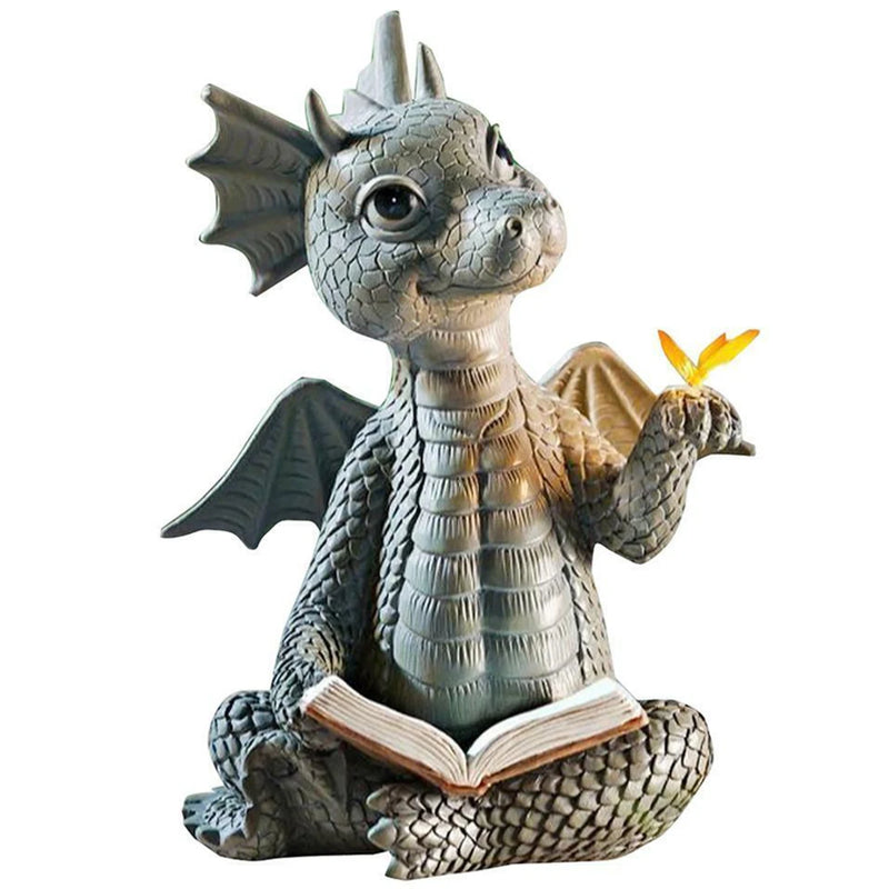 Drachenfigur mit Buch | Handbemalt & Wetterfest | Resin Skulptur | 9 × 7 × 10 cm