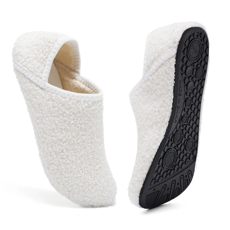 Kuschelige Hausschuhe aus Baumwolle | Flauschig & warm für Damen & Herren | Rutschfeste Sohle | Winter-Plüschpantoffeln | Velvoria