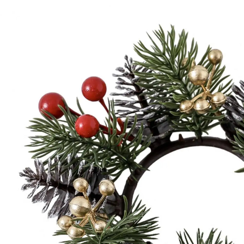 NordicPine Candle Ring | Weihnachts-Kerzenkranz mit Kiefernzapfen & Beeren | Rustikaler Tannennadelkranz | Festliche Tischdekoration