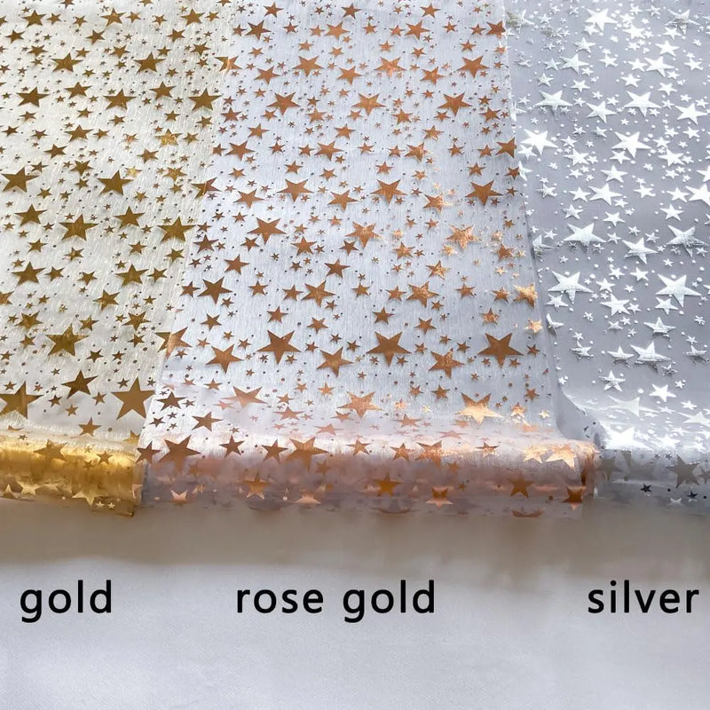 Glitzernder Tischläufer „StellaLuxe“ | Gold, Roségold oder Silber | Metallisch schimmernder Netzläufer mit Sternenmuster | Für Feste & Dinner-Dekoration