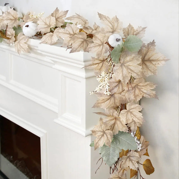 Herbstgirlande AutumnGrace | 175 cm Ahornblätter mit Kürbissen & Beeren | Deko für Halloween, Thanksgiving & Erntedank